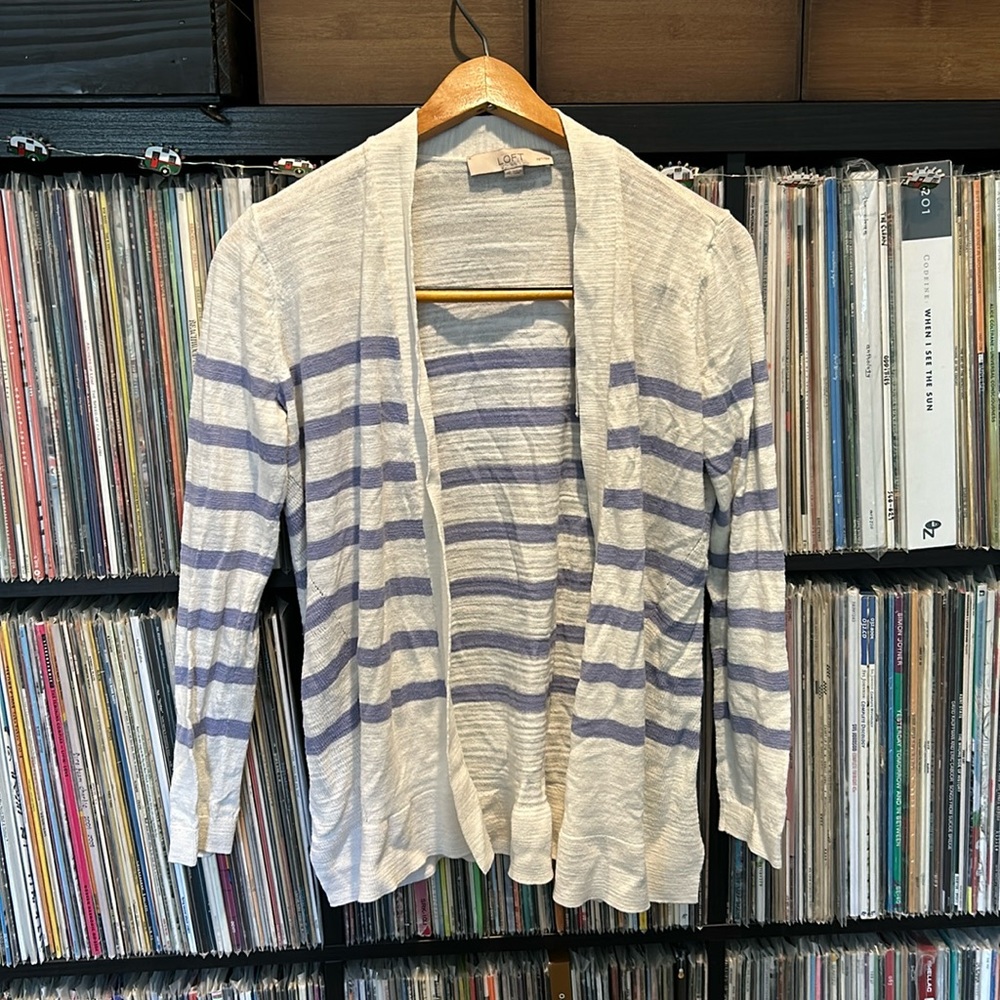 LOFT Lightweight Spring Summer Cardigan Size Medium Petite